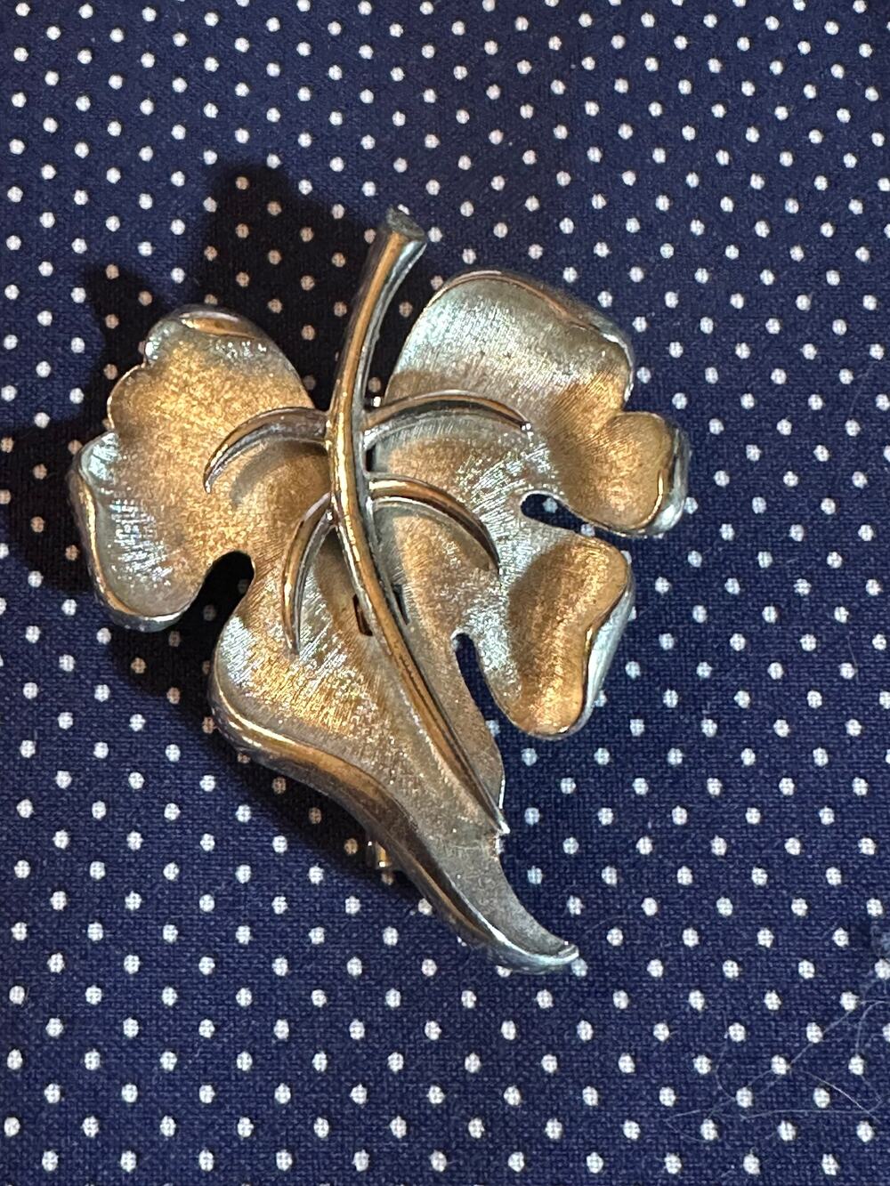 Vintage Estate Silver-Tone Leaf Pin Mid-Century Modern